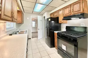 664 E 163rd St, South Holland, IL 60473 - Photo 7