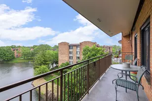 601 Lake Hinsdale Dr, Willowbrook, IL 60527 - Photo 5