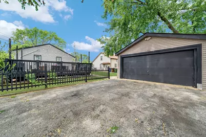 10045 S Kostner Avenue, Oak Lawn, IL 60453 - Photo 15
