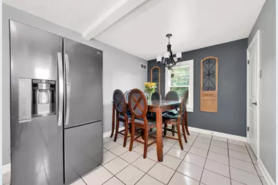 10045 S Kostner Avenue, Oak Lawn, IL 60453 - Photo 5