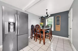 10045 S Kostner Ave, Oak Lawn, IL 60453 - Photo 5