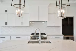 64 Miller Rd, Lake Zurich, IL 60047 - Photo 13