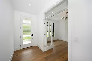 64 Miller Rd, Lake Zurich, IL 60047 - Photo 3