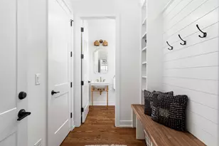 706 S Loomis St, Naperville, IL 60540 - Photo 41