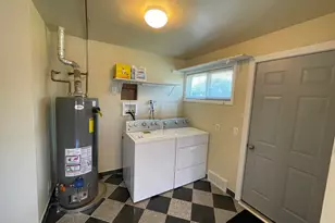 11 Shagbark Rd, Lake Bluff, IL 60044 - Photo 17