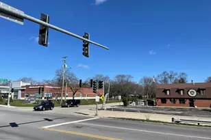 511 Rockland Rd, Lake Bluff, IL 60044 - Photo 35