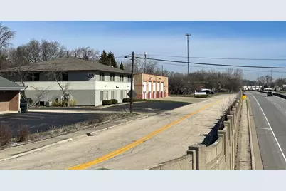 8 N Skokie Highway, Lake Bluff, IL 60044 - Photo 3