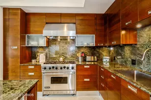 800 N Michigan Ave, Chicago, IL 60611 - Photo 3