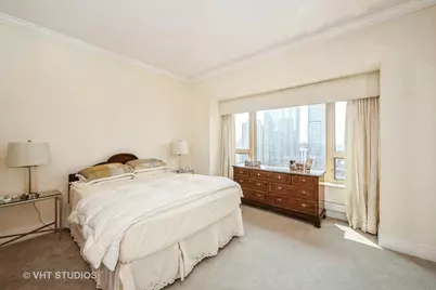 800 N Michigan Avenue #3203, Chicago, IL 60611 - Photo 7