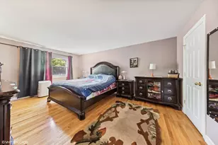 121 S Parkside Ave, Glen Ellyn, IL 60137 - Photo 13