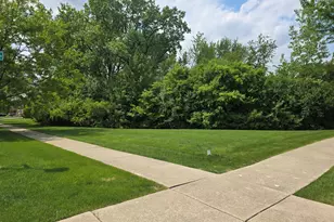 1074 - 1078 Sante Fe Stre St, Bartlett, IL 60103 - Photo 3