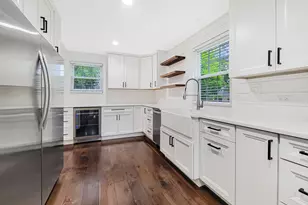 401 S 4th Ave, Libertyville, IL 60048 - Photo 7