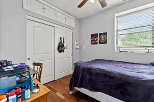 6414 N Hoyne Ave, Chicago, IL 60645 - Photo 9