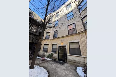 6414 N Hoyne Avenue #3W, Chicago, IL 60645 - Photo 1