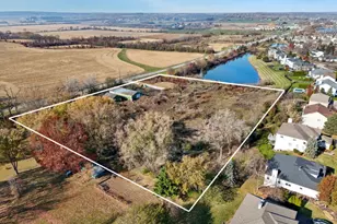 Unit 4A Prairie Grove Dr, Geneva, IL 60134 - Photo 5