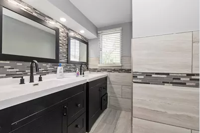 2125 221st Street, Sauk Village, IL 60411 - Photo 15