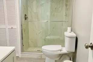 7 Ellen Dr, Lynwood, IL 60411 - Photo 5