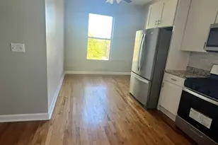 501 W 60th Pl, Chicago, IL 60621 - Photo 5