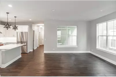 2 E Slade Street, Palatine, IL 60067 - Photo 5