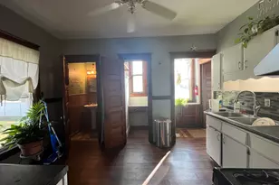 504 9th St, Lasalle, IL 61301 - Photo 7