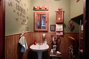 504 9th St, Lasalle, IL 61301 - Photo 23