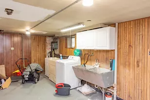 2745 W Gregory St, Chicago, IL 60625 - Photo 9