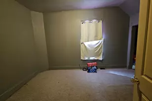 315 Vandalia St, Elgin, IL 60123 - Photo 5