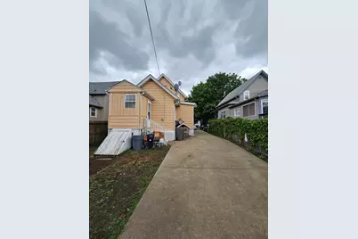 315 Vandalia Street, Elgin, IL 60123 - Photo 17