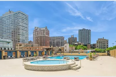 655 W Irving Park Road #2713, Chicago, IL 60613 - Photo 27