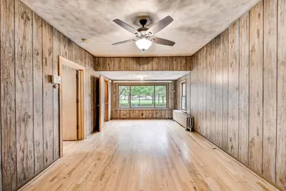 7649 S Dobson Avenue, Chicago, IL 60619 - Photo 7