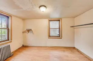 7649 S Dobson Ave, Chicago, IL 60619 - Photo 17