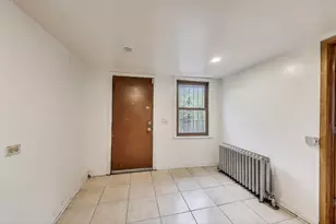7649 S Dobson Ave, Chicago, IL 60619 - Photo 11