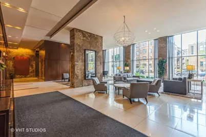 655 W Irving Park Road #4711, Chicago, IL 60613 - Photo 5