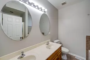 947 W 51st St, Chicago, IL 60609 - Photo 9