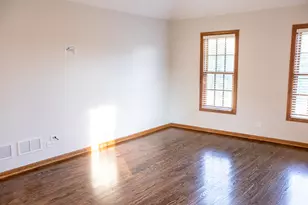 2697 Fox River Ln, Naperville, IL 60565 - Photo 11