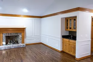 2697 Fox River Ln, Naperville, IL 60565 - Photo 9