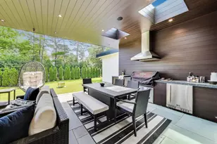 821 Harms Rd, Glenview, IL 60025 - Photo 11