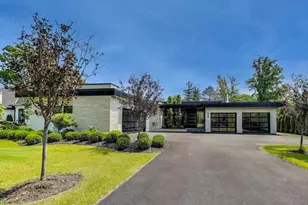 821 Harms Rd, Glenview, IL 60025 - Photo 1