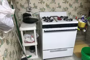 6546 S Keating Ave, Chicago, IL 60629 - Photo 23