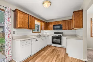 1887 Paddington Ave, Naperville, IL 60563 - Photo 5