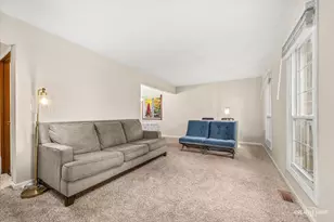 1887 Paddington Ave, Naperville, IL 60563 - Photo 5