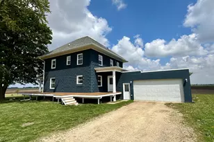 2034 Gittleson Rd, Rochelle, IL 61068 - Photo 3