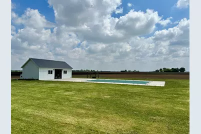 2034 Gittleson Road, Rochelle, IL 61068 - Photo 15