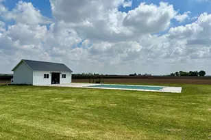 2034 Gittleson Rd, Rochelle, IL 61068 - Photo 15