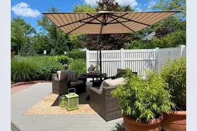 941 Harms Road, Glenview, IL 60025 - Photo 9