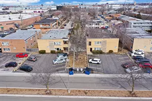 10548 Crown Rd, Franklin Park, IL 60131 - Photo 11