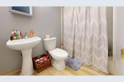 10542 Crown Road, Franklin Park, IL 60131 - Photo 9