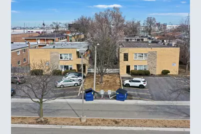 10542 Crown Road, Franklin Park, IL 60131 - Photo 1