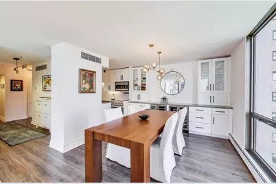 1310 N Ritchie Court #9D, Chicago, IL 60610 - Photo 7