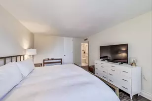 1310 N Ritchie Ct, Chicago, IL 60610 - Photo 15